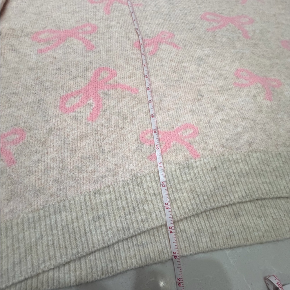 CeCe Women's Ribbon 🎀 Cream and Pink Baggy Sweater, Large - Picture 5 of 7